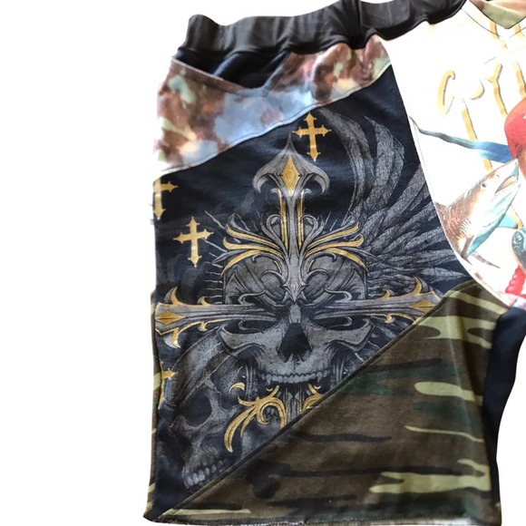 1 of 1 reworked shorts, elastic waistband 32”-38” skulls, reworked shorts - Picture 2 of 8